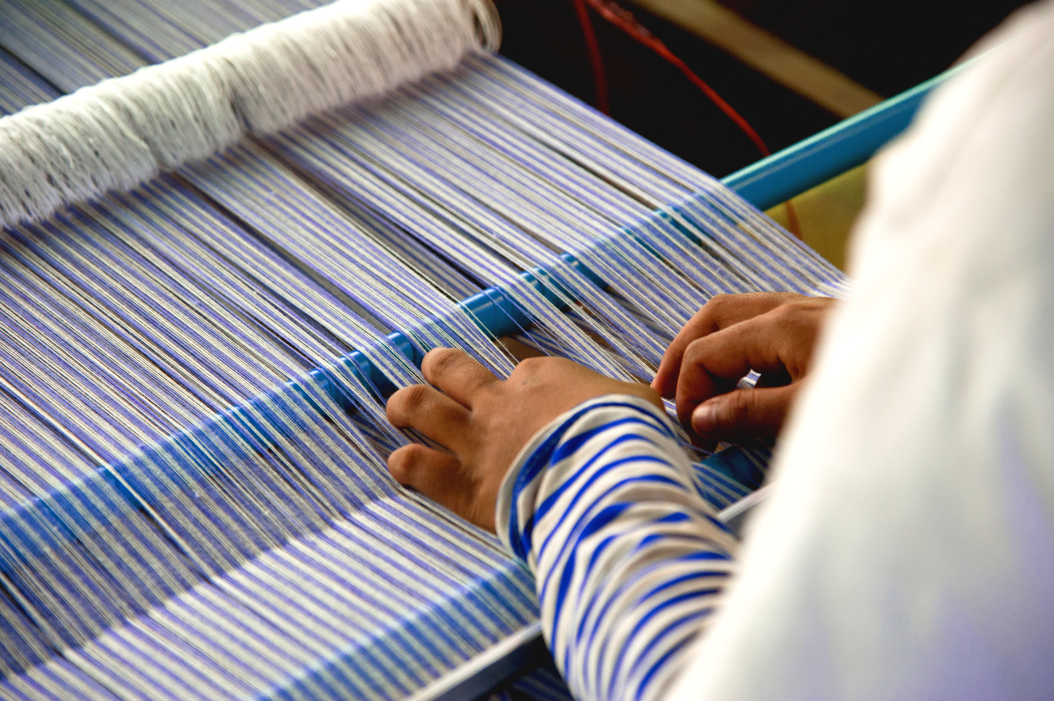 Making silk cloth