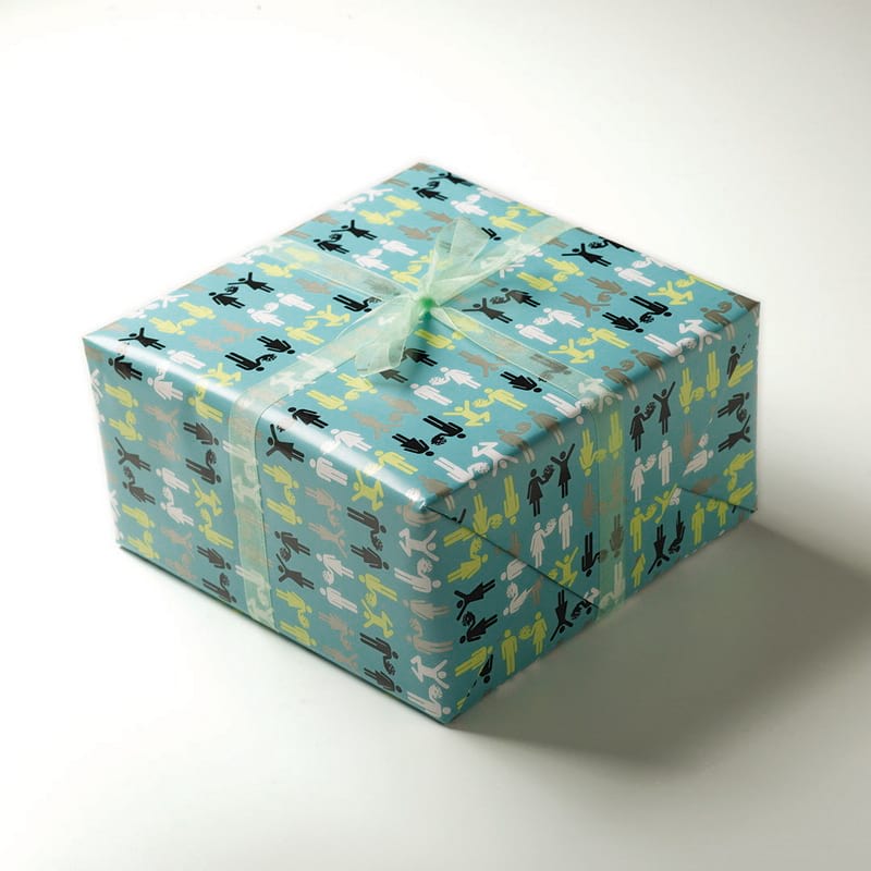 PZ02_Gift4U_WrappedBox_1080
